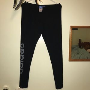 Adidas leggings